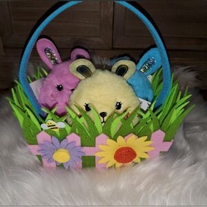 Felt Easter Basket With Bunnies